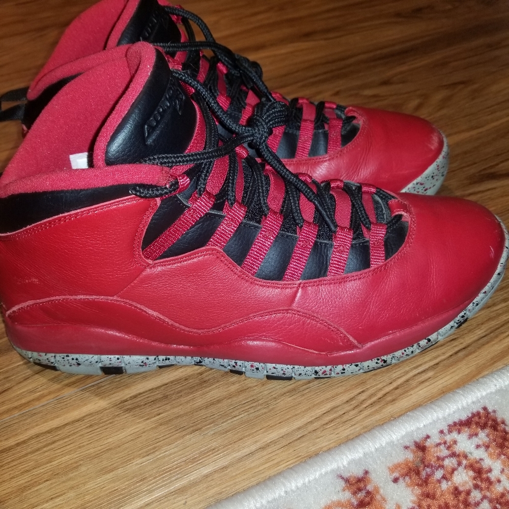 Jordan 10 bulls over broadway sz 12 no box